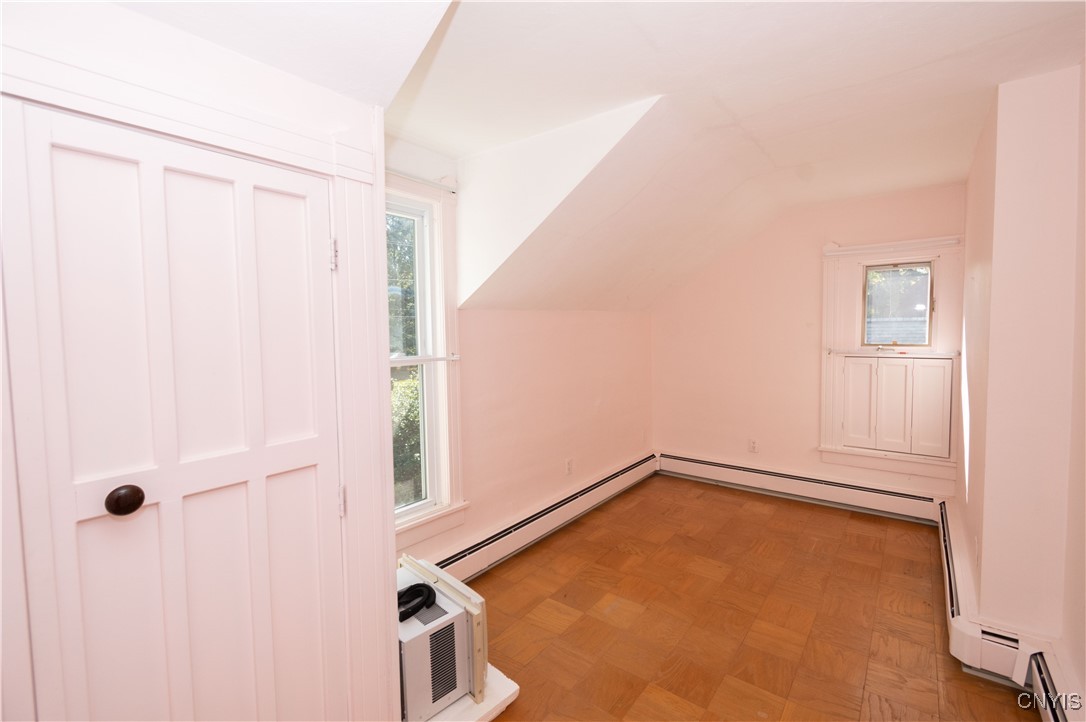 Manlius, New York 13066, United States, 3 Bedrooms Bedrooms, ,2 BathroomsBathrooms,Residential,Active,222899