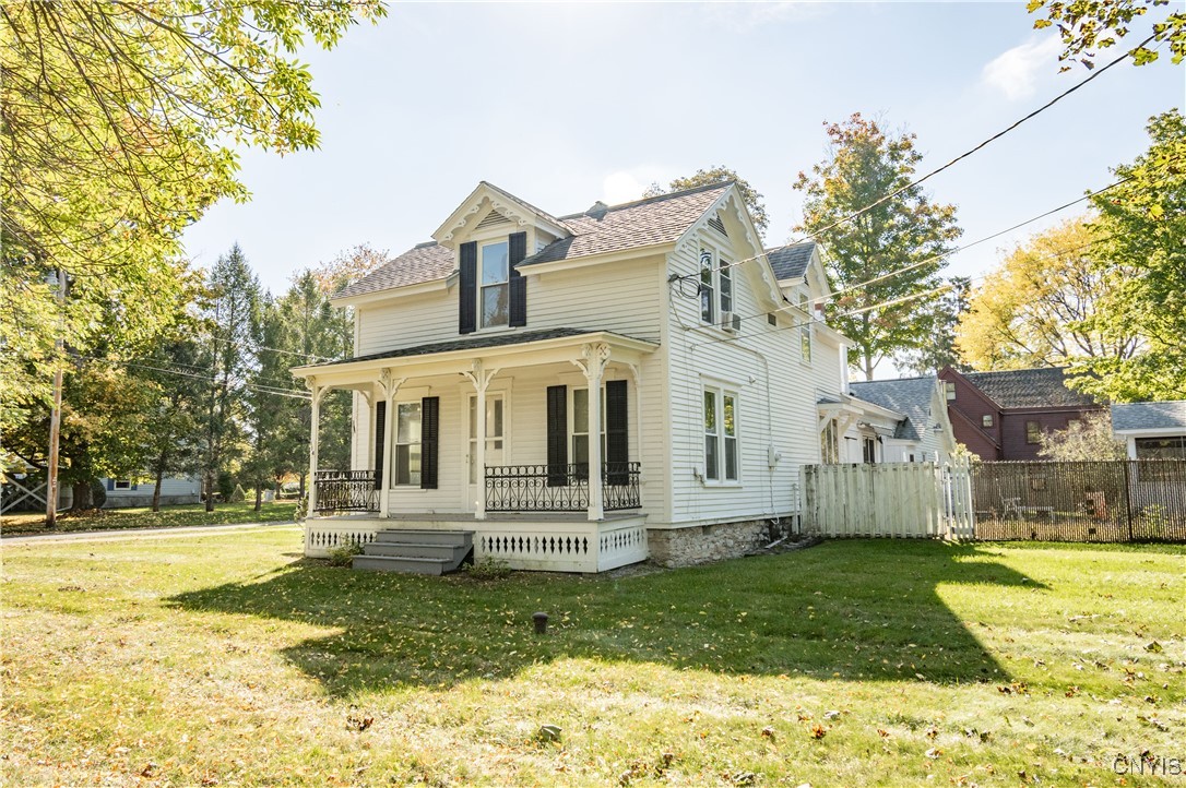 Manlius, New York 13066, United States, 3 Bedrooms Bedrooms, ,2 BathroomsBathrooms,Residential,Active,222899