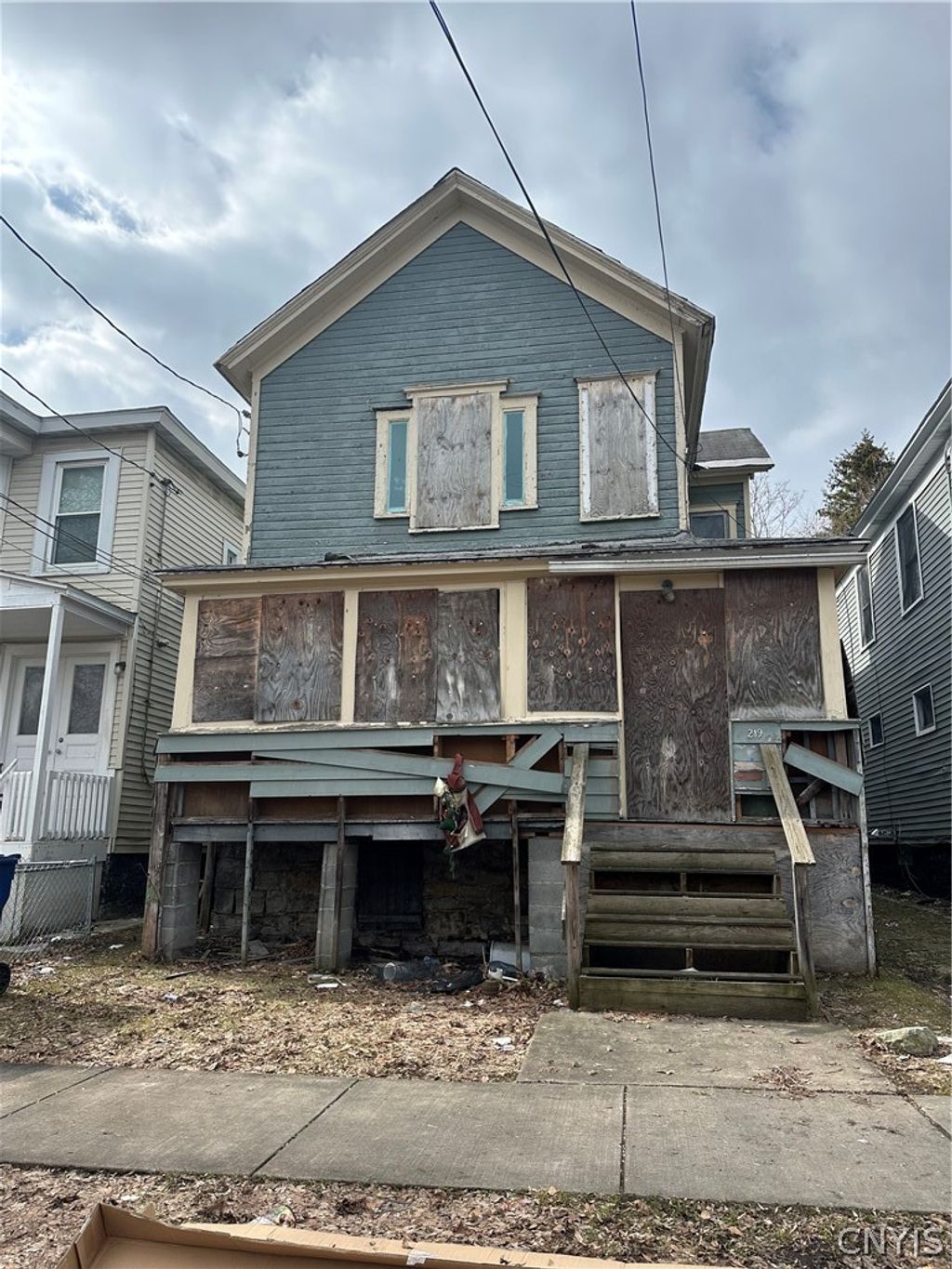 Photo of 219 Lakeview Avenue, Syracuse, NY 13204 (MLS # S1667644)