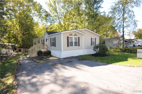 616 SYCAMORE LN Utica NY 13502