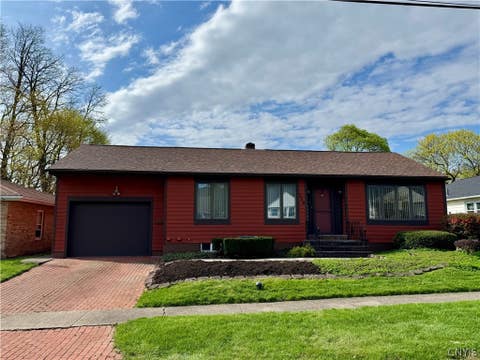 Homes For Sale - 258 Briggs Street<br/> Syracuse, NY 13208