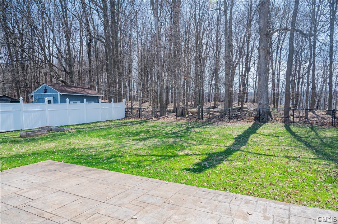 22 Cedarbrook Crescent