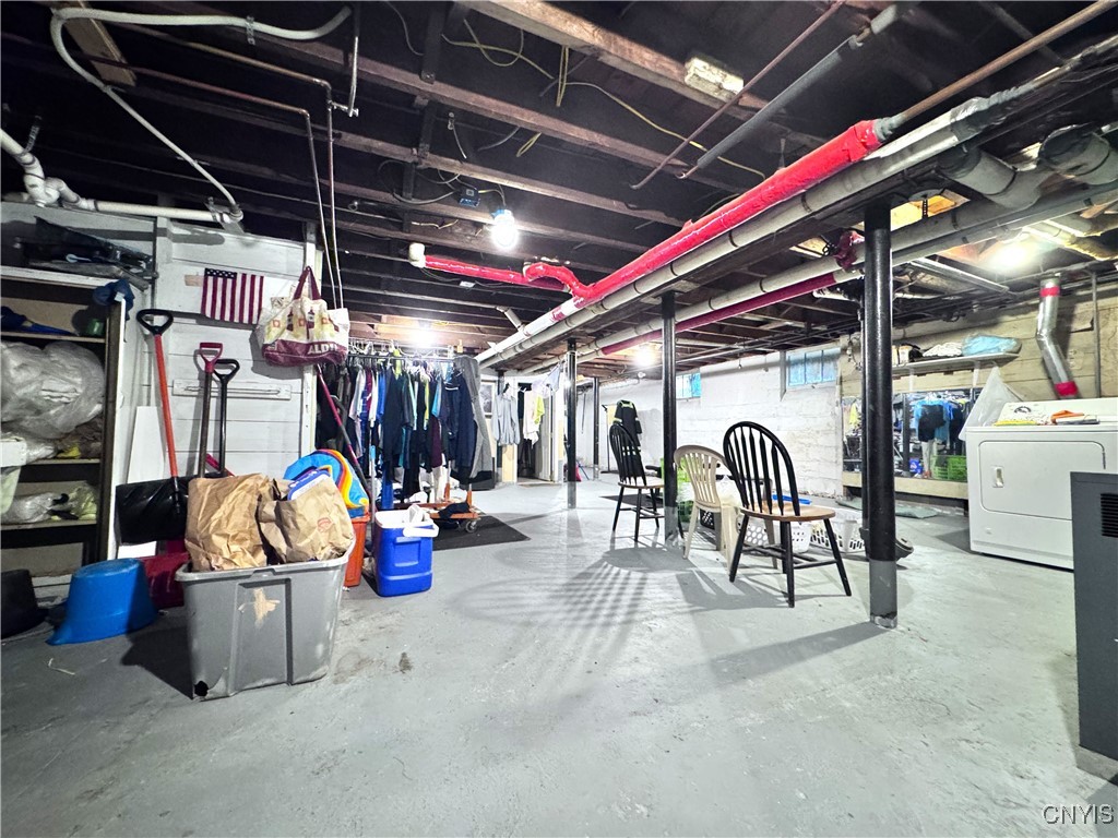 1620 Clementian Street, Utica, New York image 29