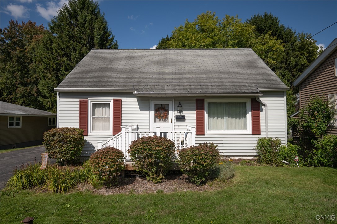 Syracuse, New York 13219, United States, 4 Bedrooms Bedrooms, ,1 BathroomBathrooms,Residential,Active,211212