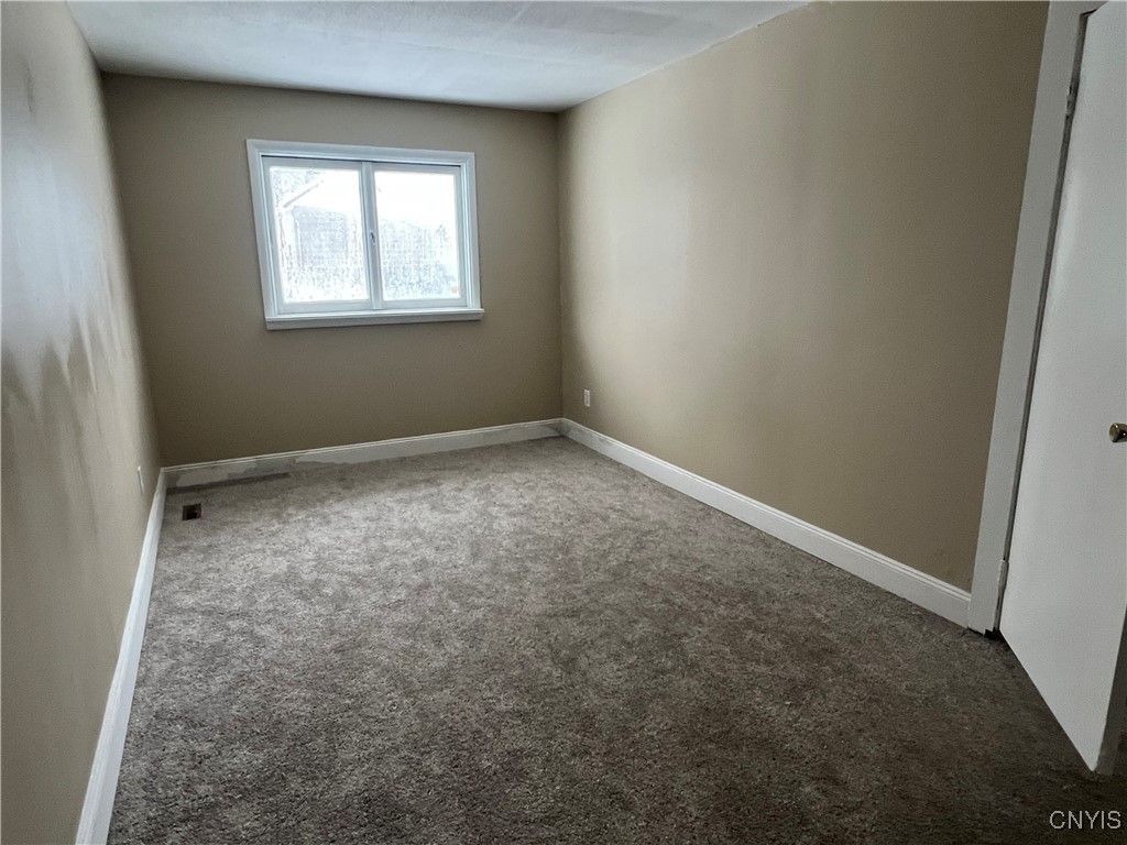 Photo of 215 W Broadway Road, Fulton, NY 13069 (MLS # S1655887)