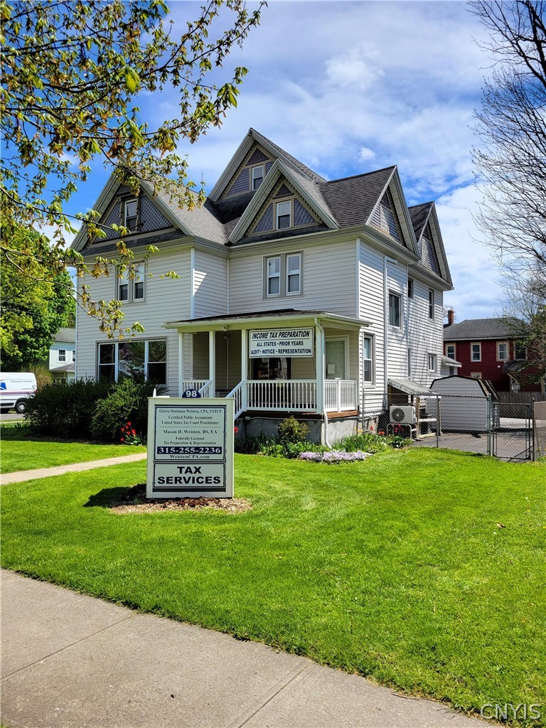 98 E Genesee Street