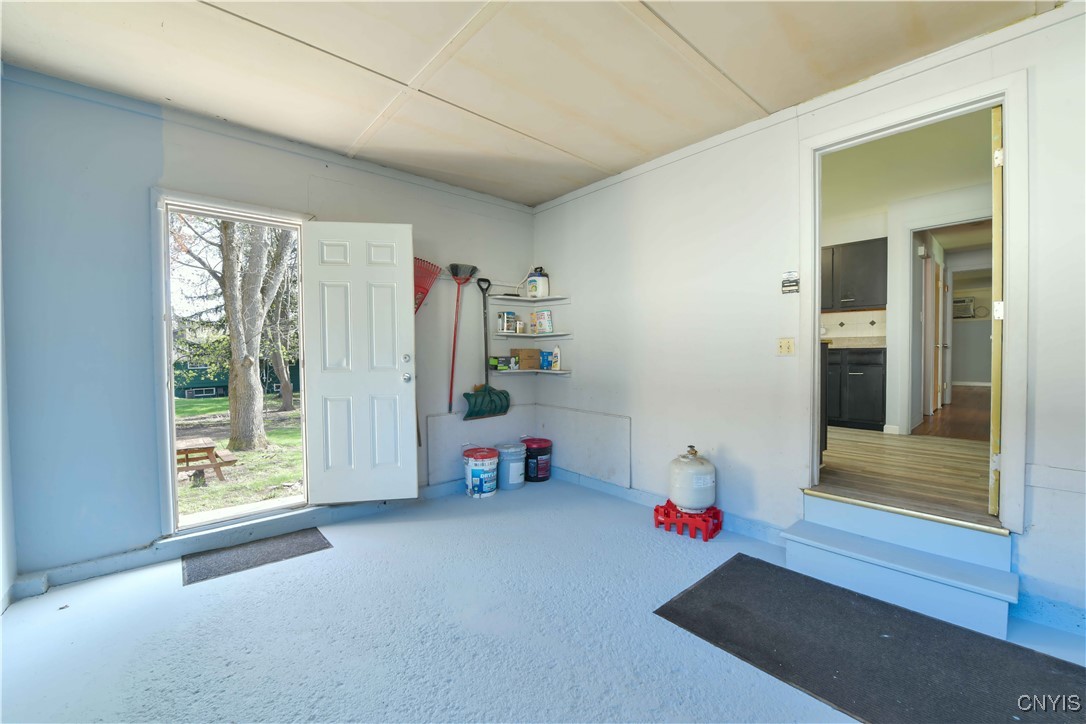 216 Pine Grove Street, Syracuse, New York image 36