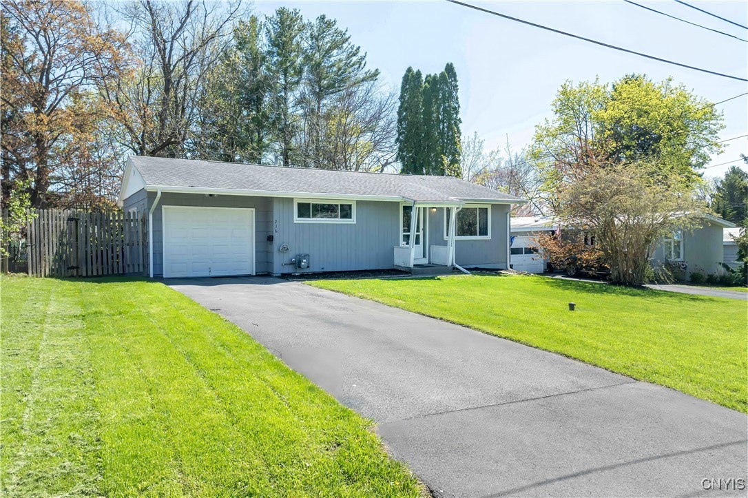 216 Pine Grove Street, Syracuse, New York image 6