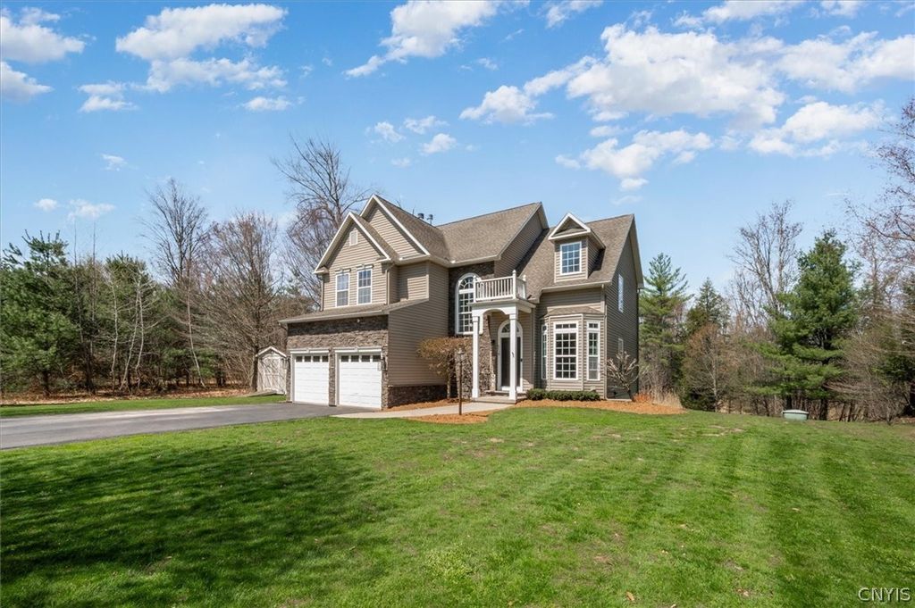 Photo of 5118 Forest Ridge Drive, Rome, NY 13440 (MLS # S1676159)