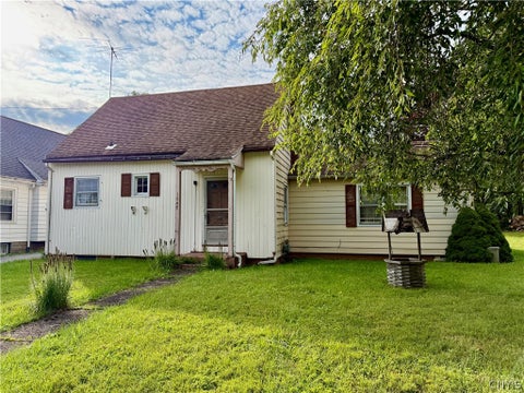 Photo of 1648 Sarah Street, Utica, NY 13502 (MLS # S1715330)