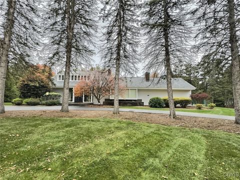 800 Fayetteville Manlius Road, Manlius, NY 13104 - #: S1644041