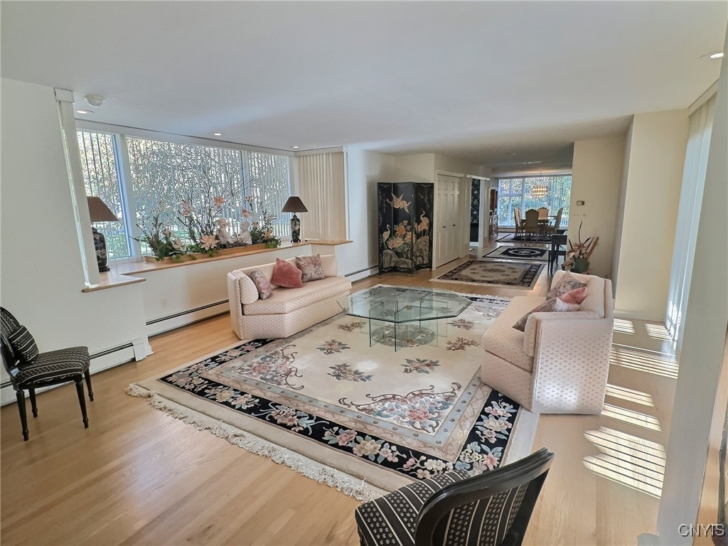 Manlius, New York 13104, United States, 4 Bedrooms Bedrooms, ,3 BathroomsBathrooms,Residential,Active,226166