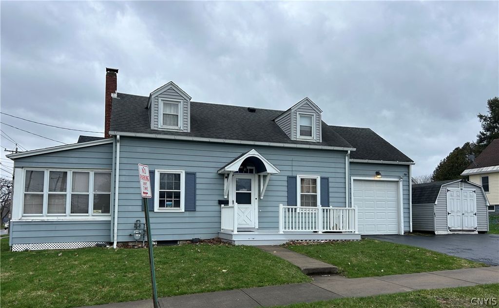 Photo of 1616 York Street, Utica, NY 13502 (MLS # S1673205)