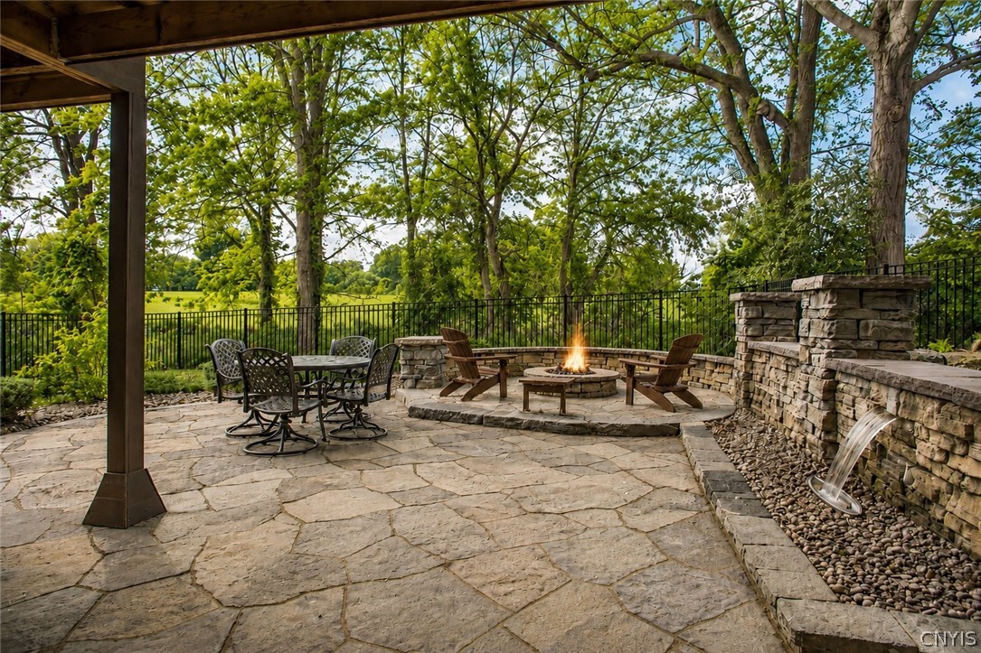 118 Buchmans Close Circle