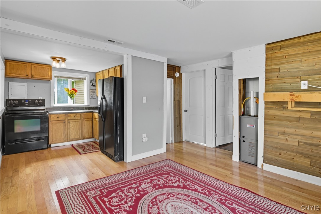 9175 Briggs Bay Road