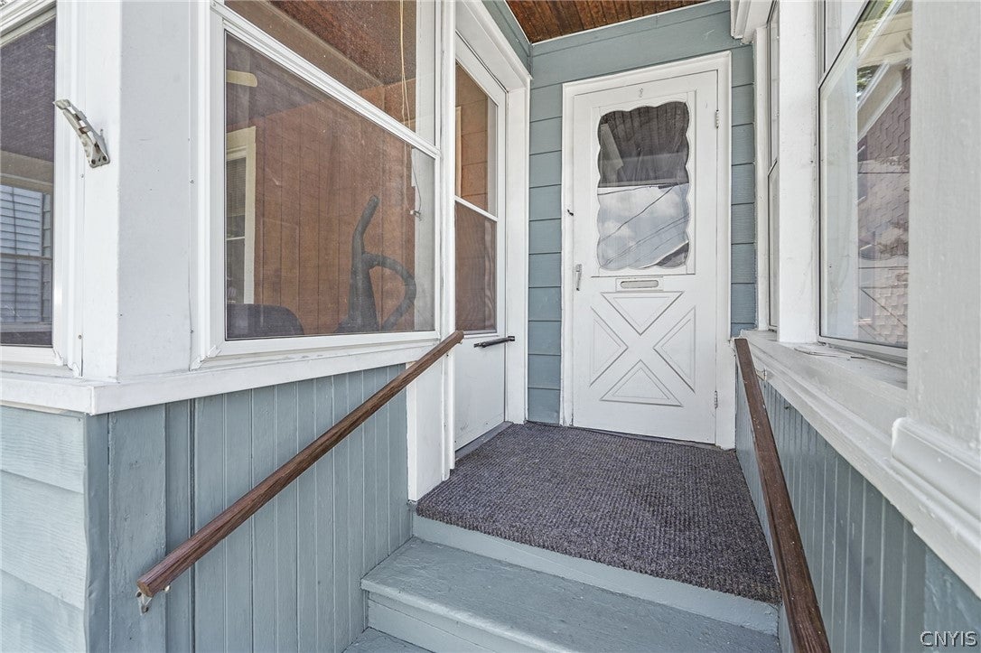 9 Venette Street