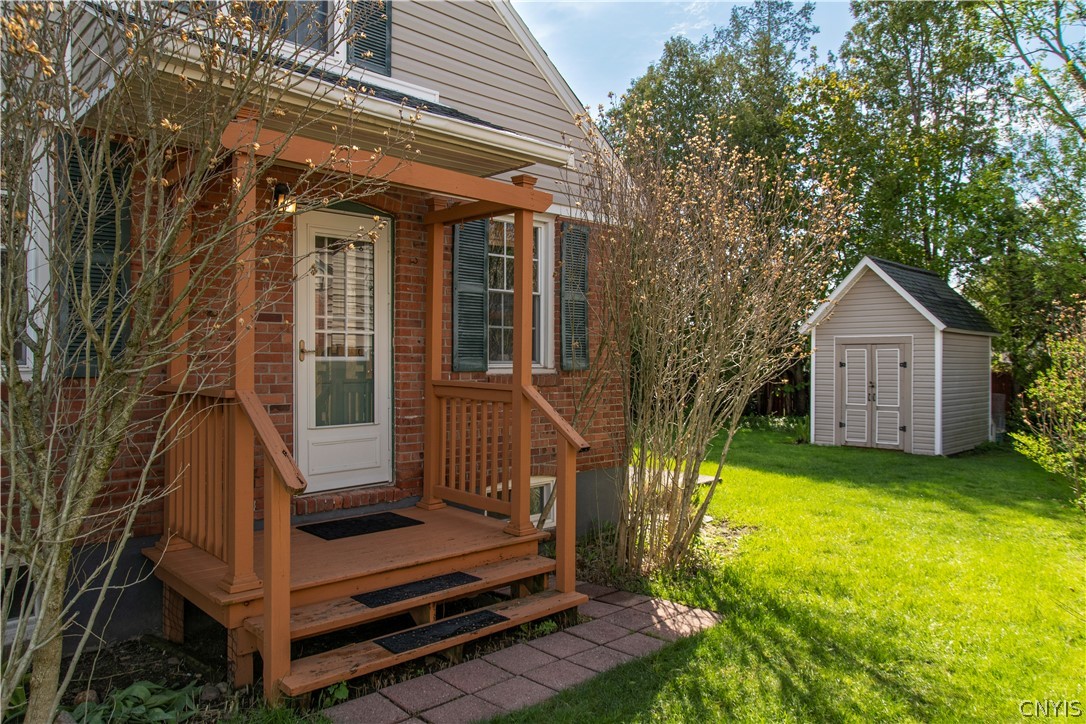 311 Oakwood Street