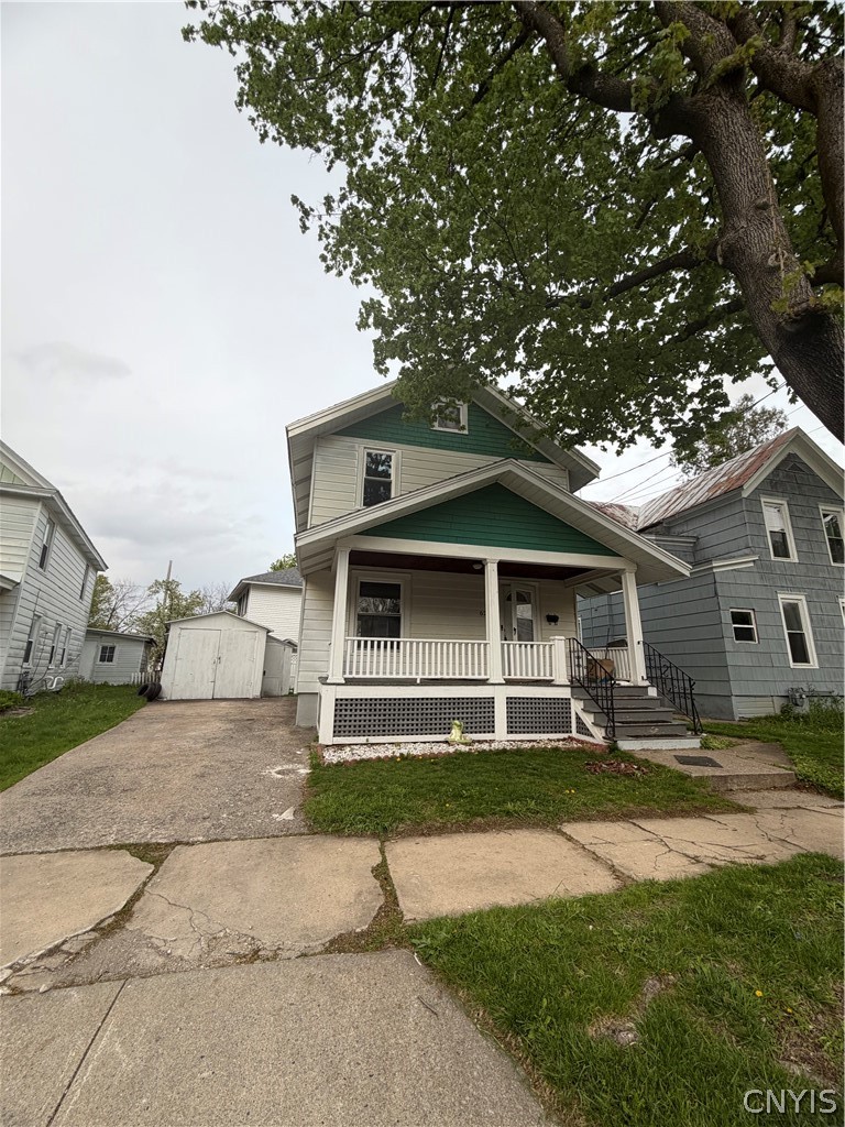 628 W Thomas Street