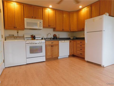 Tiny photo for 936 W Thomas Street, Rome, NY 13440 (MLS # S1648841)