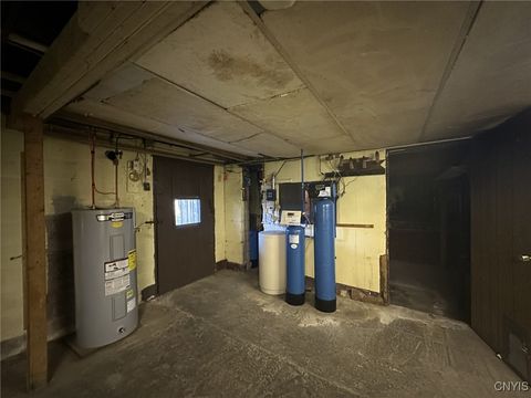 Tiny photo for 405 State Route 5s, German Flatts, NY 13407 (MLS # S1648773)