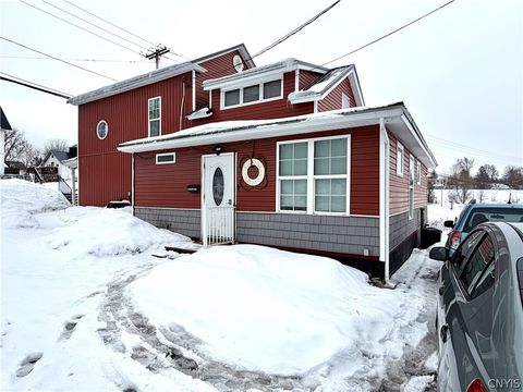 Multifamily For Sale - 52 William Street<br/> Saint Lawrence County, Gouverneur, NY 13642