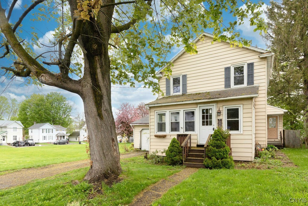 207 W 2nd Street, Fulton, New York image 1
