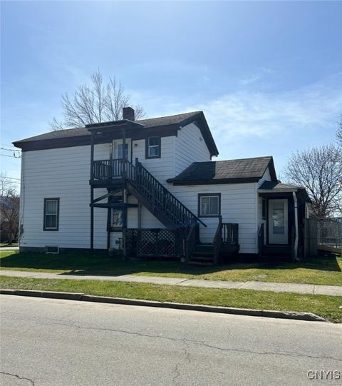 Photo of 15 Adelaide Street, Norwich, NY 13815 (MLS # S1569277)