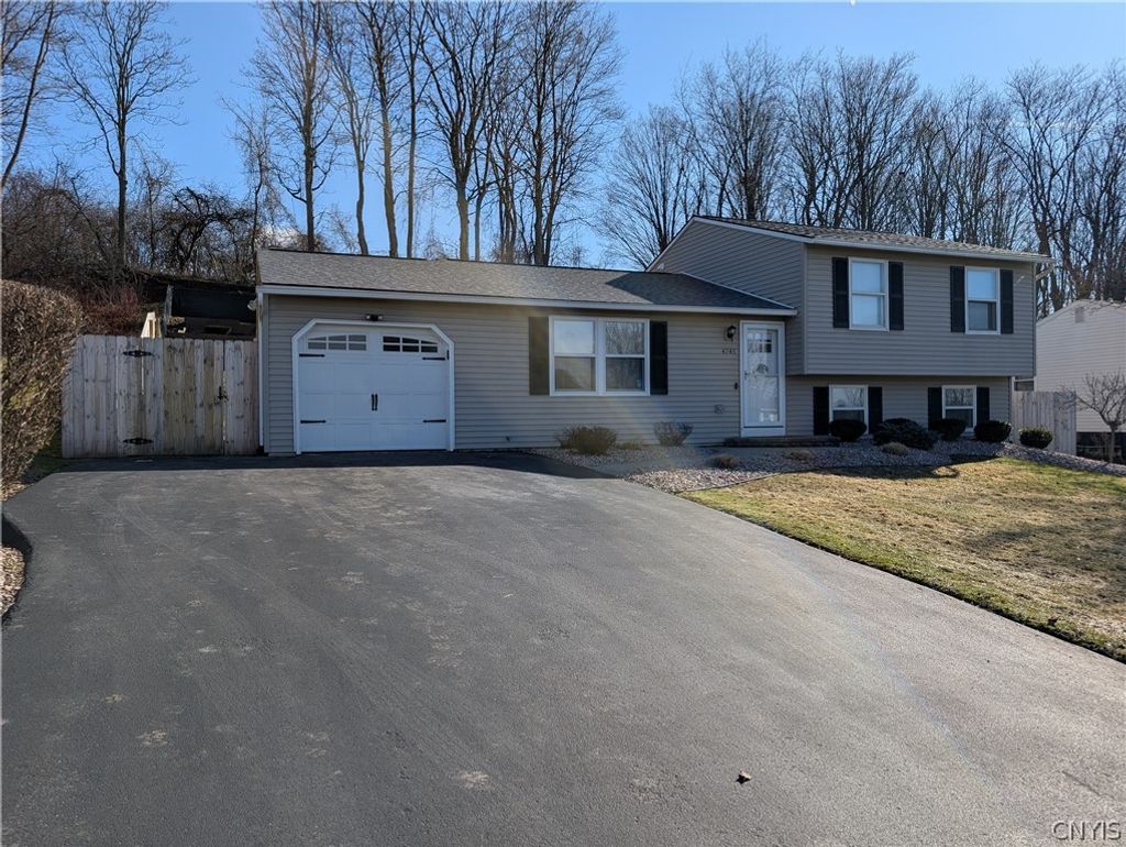 Photo of 4741 New Hope S, Clay, NY 13090 (MLS # S1668897)