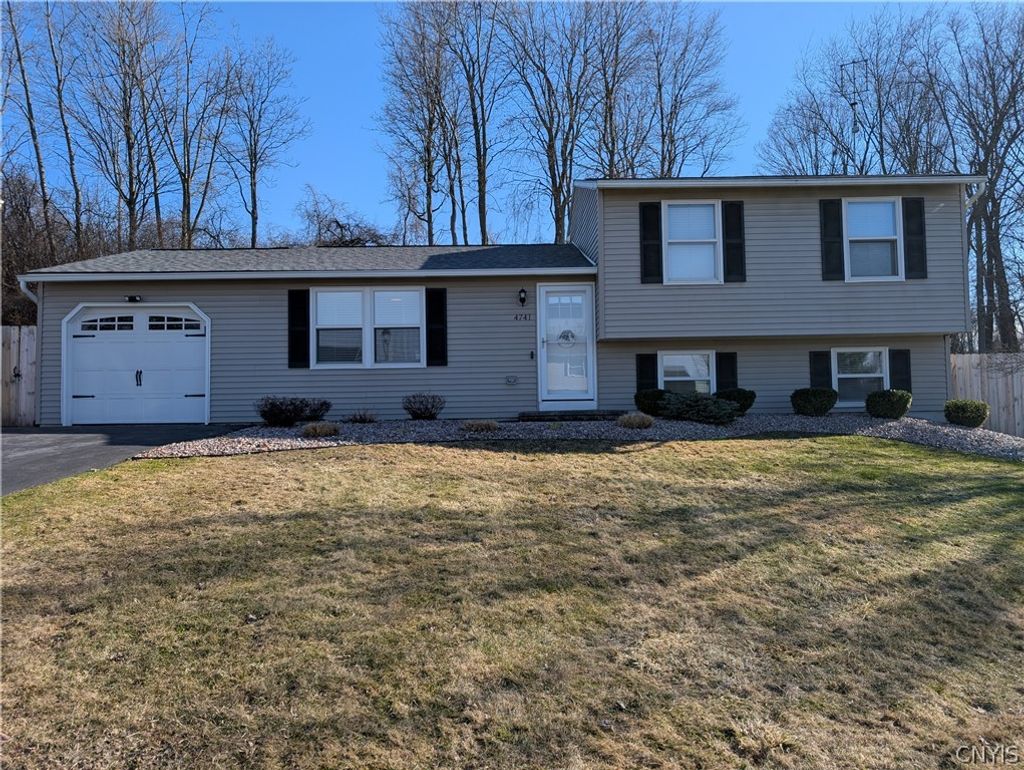 Photo of 4741 New Hope S, Clay, NY 13090 (MLS # S1668897)