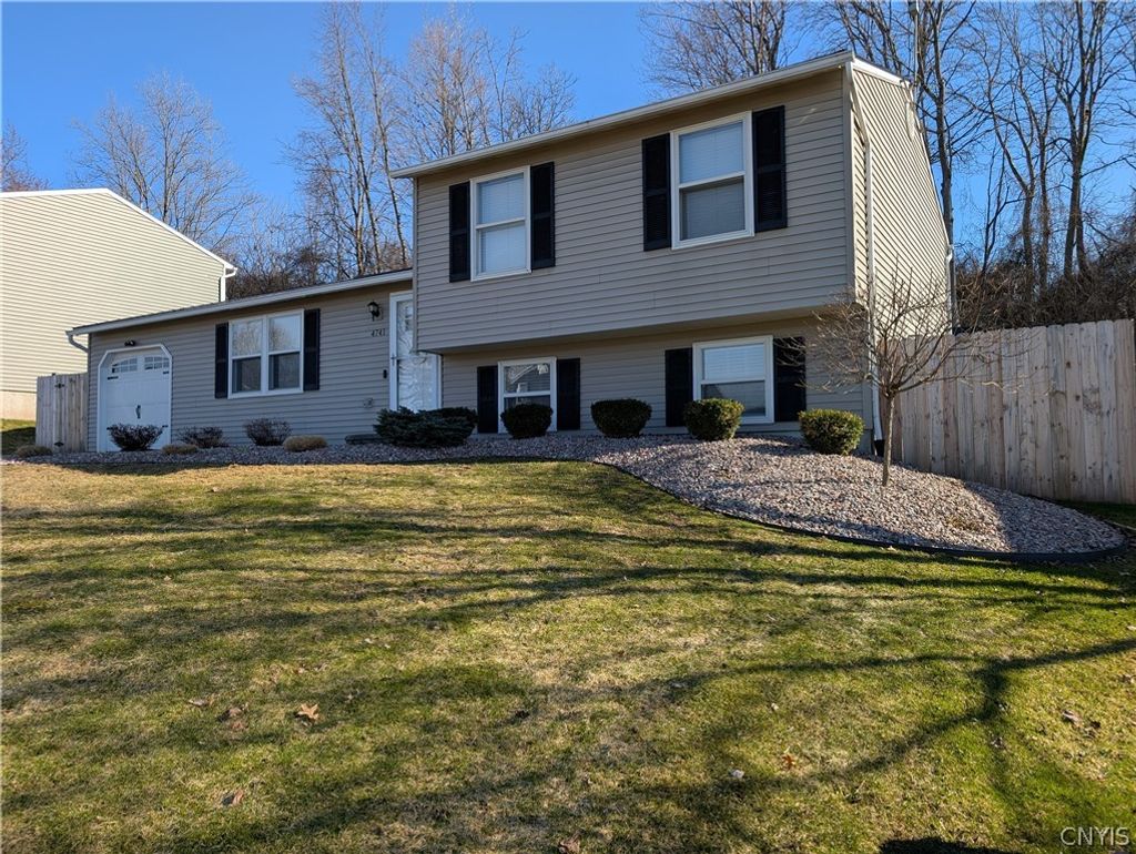 Photo of 4741 New Hope S, Clay, NY 13090 (MLS # S1668897)