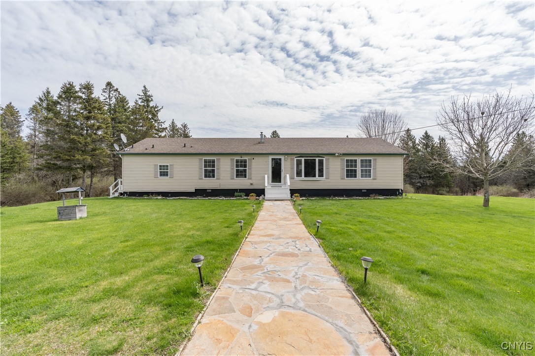 34340 Clayton Center Road, Clayton, New York image 1