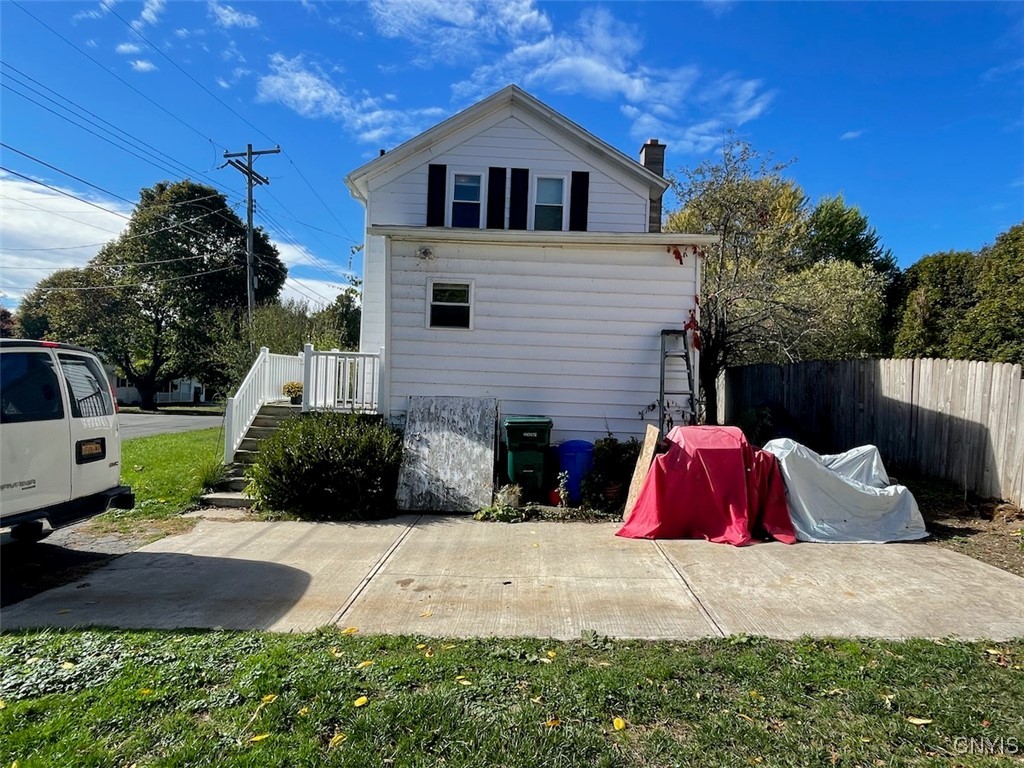299 Chestnut Street