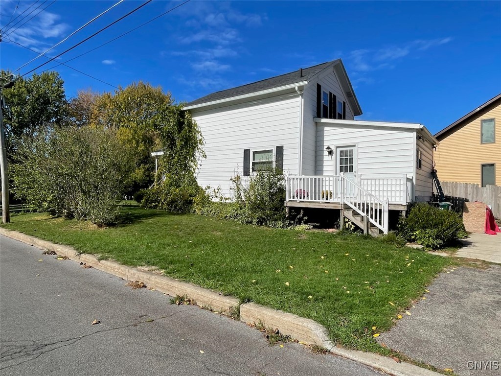 299 Chestnut Street