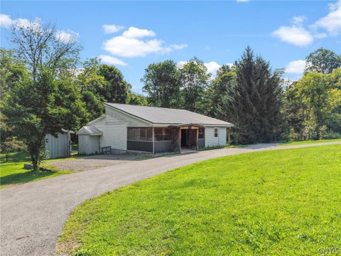 Mobile Home For Sale - 6032 Creek Road<br/> Lincoln, NY 13421