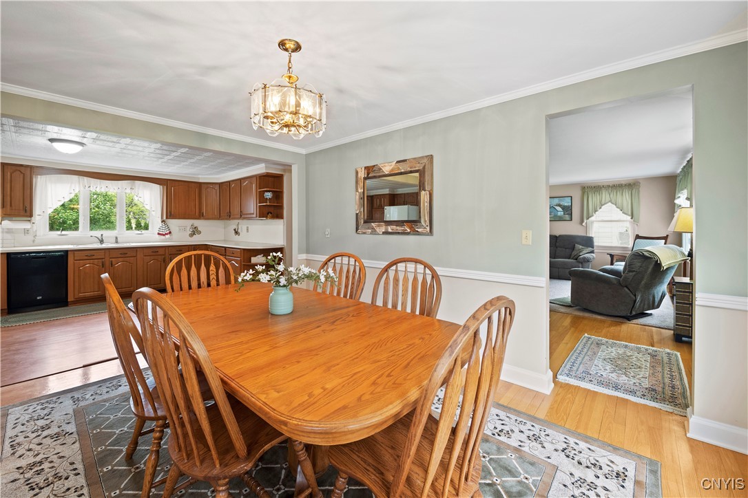 114 E Dauenhauer Street, Manlius, New York image 11
