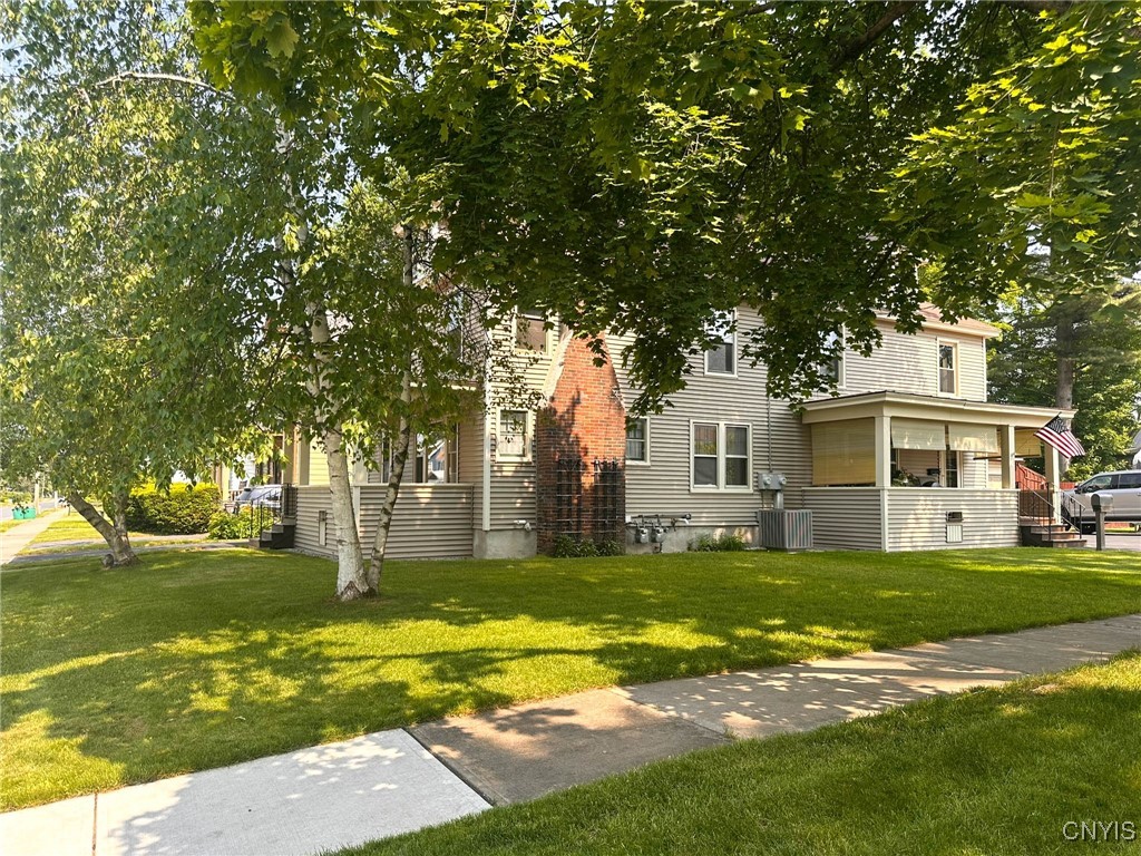 700 Elm Street
