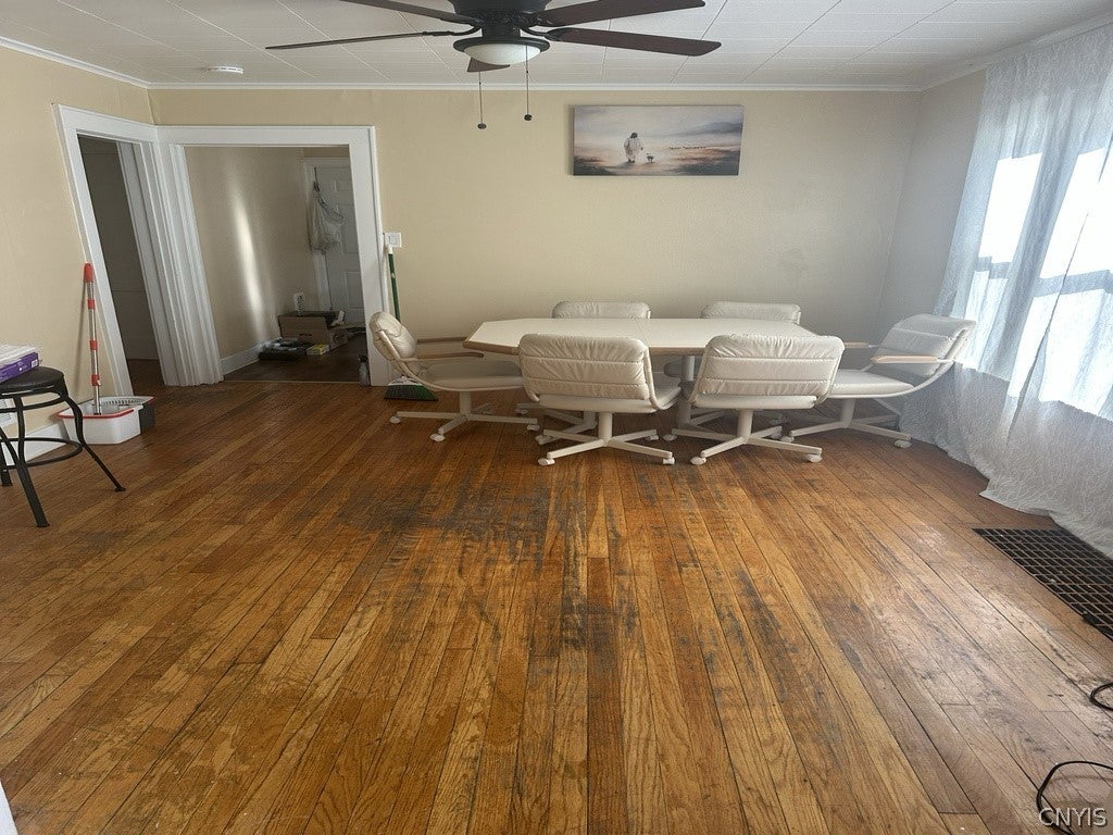 337 Warner Avenue