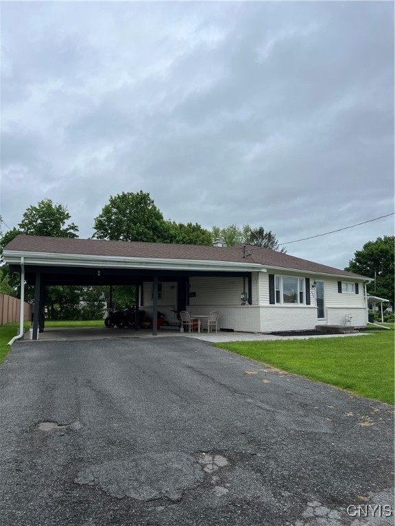 458 Van Ellis Road, Utica, New York image 2