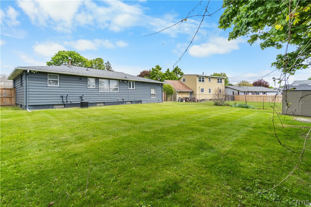 102 Sherwood Lane