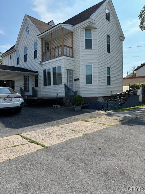 705 Second Street, Utica, New York image 2