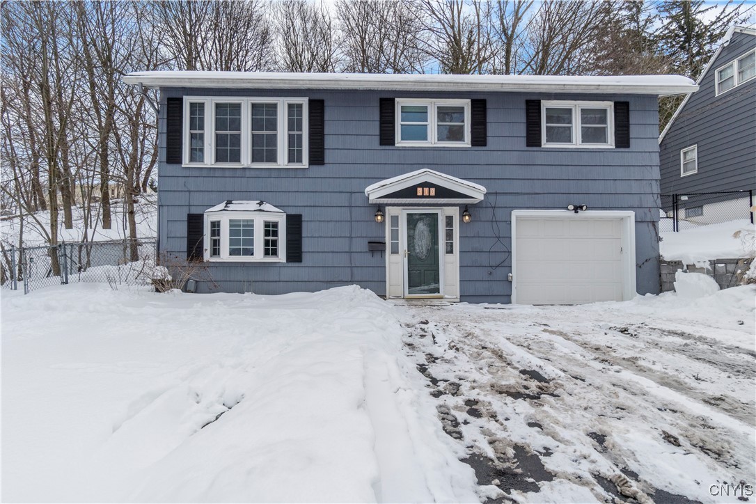 310 Gordon Parkway