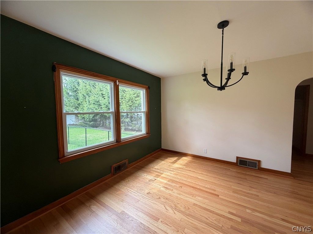 Photo of 50 New Hartford Street, New Hartford, NY 13417 (MLS # S1678359)