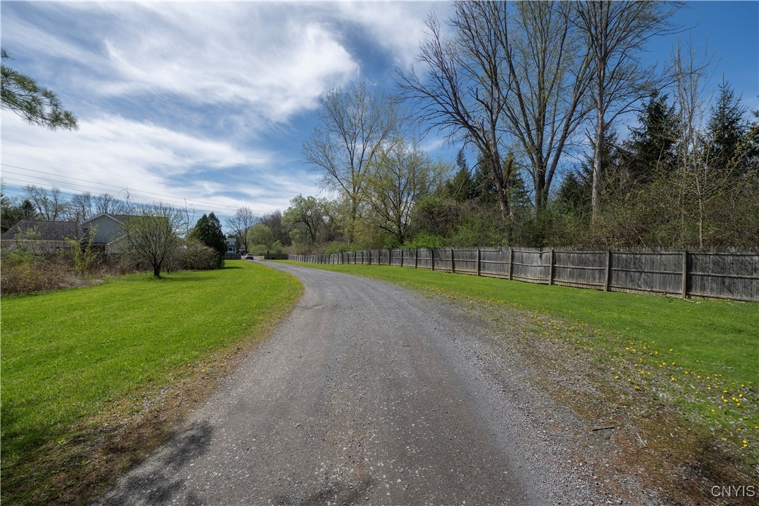 7678 Totman Road, Cicero, New York image 43