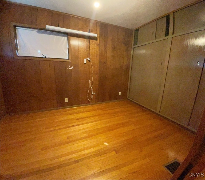 110 S Alvord Street, Syracuse, New York image 8