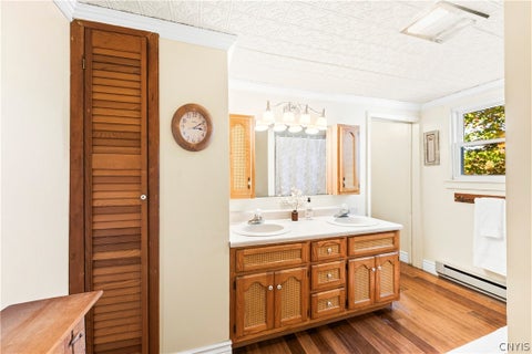 Tiny photo for 195 E Genesee Street, Skaneateles, NY 13152 (MLS # S1721386)