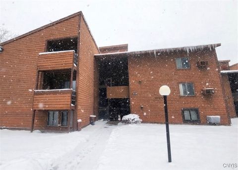 Photo of 325 Village Boulevard N, Van Buren, NY 13027 (MLS # S1655592)