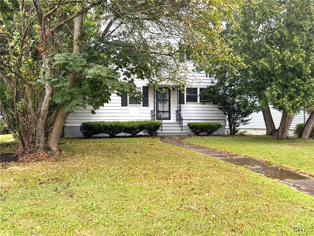 821 Floyd Avenue