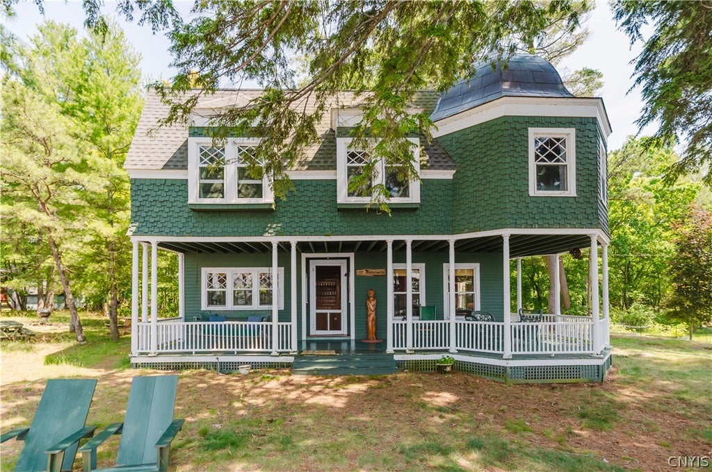 Photo of 15463 Round IS, Clayton, NY 13624 (MLS # S1696316)