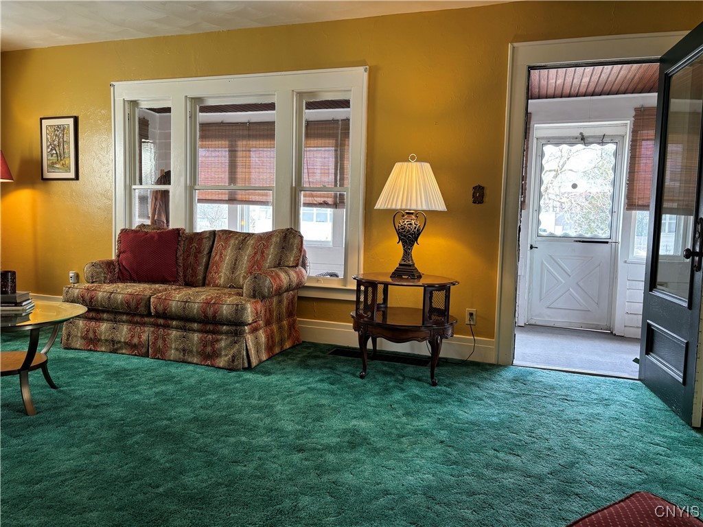 218 Malverne Drive, Syracuse, New York image 17