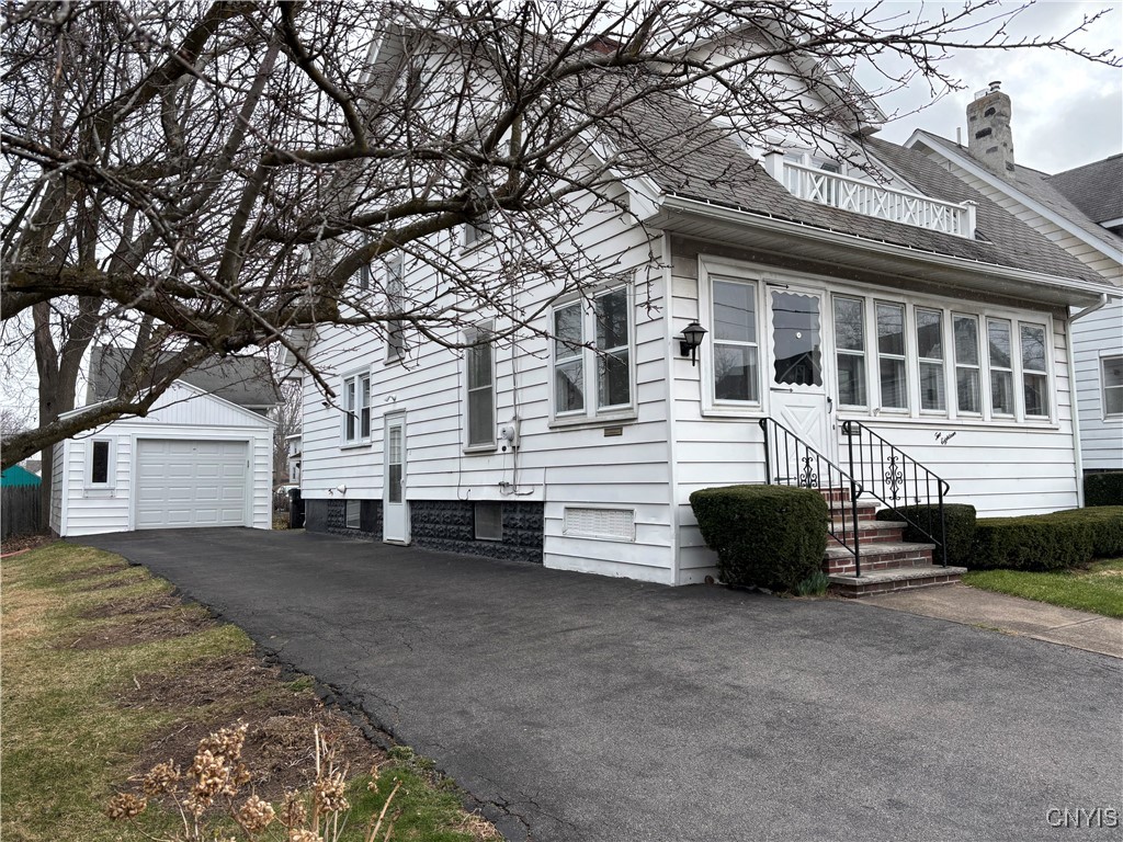 218 Malverne Drive, Syracuse, New York image 50